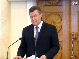 Президент поручил правительству урегулировать цены на лекарства Президент поручил правительству урегулировать цены на лекарства