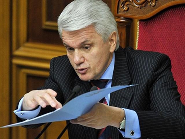 Литвин не послухав Азарова і купив авто за 280 тисяч доларів Литвин не послухав Азарова і купив авто за 280 тисяч доларів