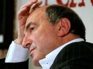 Березовский: Украинцы, в отличие от россиян, уже не рабы Березовский: Украинцы, в отличие от россиян, уже не рабы