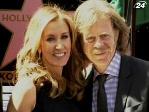 Звезда сериала "Отчаянные домохозяйки" с мужем получили звезду на Аллее Славы Звезда сериала "Отчаянные домохозяйки" с мужем получили звезду на Аллее Славы