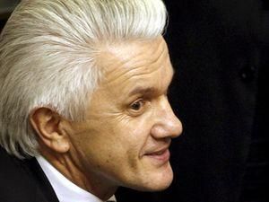 У Литвина кажуть, що нового "Мерседеса" не купували У Литвина кажуть, що нового "Мерседеса" не купували