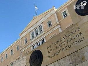 МВФ виділить Греції 28 мільярдів євро