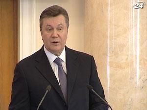 Експерти: Соціальні надбавки — невдалий піар-хід перед виборами Експерти: Соціальні надбавки — невдалий піар-хід перед виборами