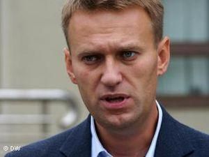 Навального запросили до поліції