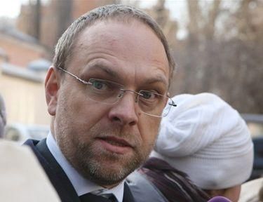 Власенко: Тюремщики врут о лечении Тимошенко в Германии Власенко: Тюремщики врут о лечении Тимошенко в Германии