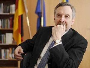 Німеччина відправить на вибори до України "загін спостерігачів" Німеччина відправить на вибори до України "загін спостерігачів"