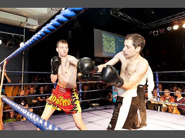 В Лондоне провели чемпионат по шахбоксу В Лондоне провели чемпионат по шахбоксу