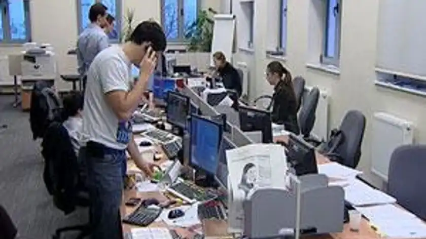 Учасники фондового ринку стали на захист Нацкомісії з цінних паперів Учасники фондового ринку стали на захист Нацкомісії з цінних паперів