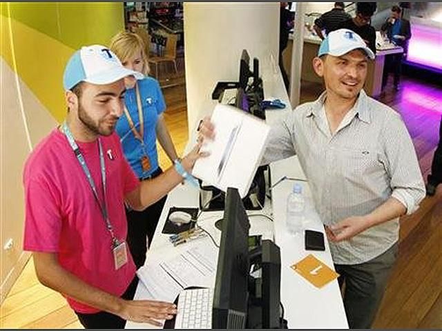 Стартували продажі нового iPad Стартували продажі нового iPad