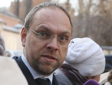 Власенко: Європейський суд зобов'язав перевести Тимошенко в лікарню