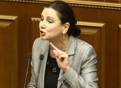 БЮТівці не дали Богословській сказати про можливу зраду Тимошенко БЮТівці не дали Богословській сказати про можливу зраду Тимошенко