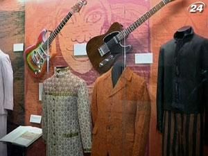 В музее Грэмми открылась выставка вещей Джорджа Харрисона В музее Грэмми открылась выставка вещей Джорджа Харрисона