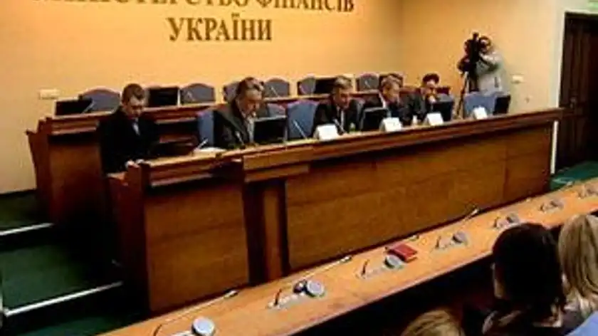 Рейтинг Standard & Poor's для України - не указ Рейтинг Standard & Poor's для України - не указ