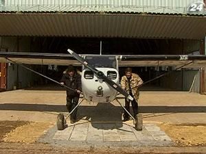 Колекціонер-авіатор з Євпаторії збирає старовинні та сучасні літаки