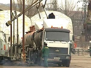 Минэнергоугля придержит цены на бензин и дизельное топливо Минэнергоугля придержит цены на бензин и дизельное топливо