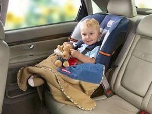 Водії платитимь штраф за відсутність дитячого крісла в авто Водії платитимь штраф за відсутність дитячого крісла в авто