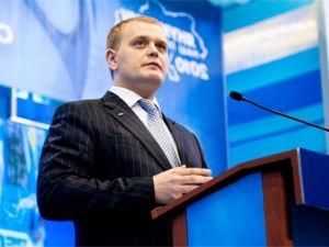 Один з миколаївських ґвалтівників був активістом "Регіонів"