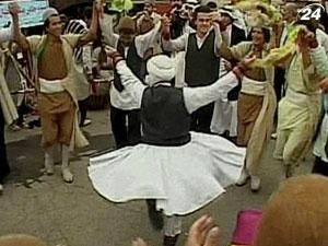 Іраномовні та тюркомовні народи святкують початок Нового року Іраномовні та тюркомовні народи святкують початок Нового року