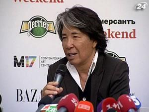 Кензо Такада представил в столице свои художественные работы Кензо Такада представил в столице свои художественные работы