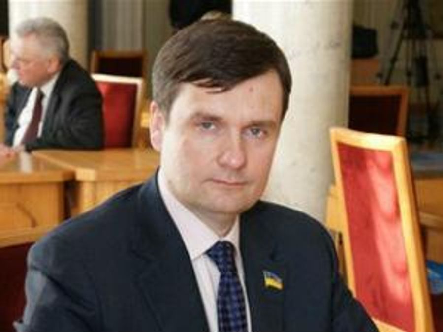 Бютівець хоче змінити слова гімну Бютівець хоче змінити слова гімну
