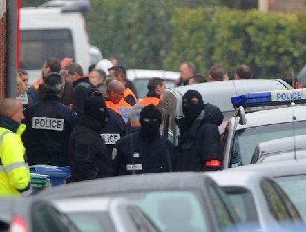 У брата предполагаемого убийцы детей в Тулузе нашли взрывчатку У брата предполагаемого убийцы детей в Тулузе нашли взрывчатку