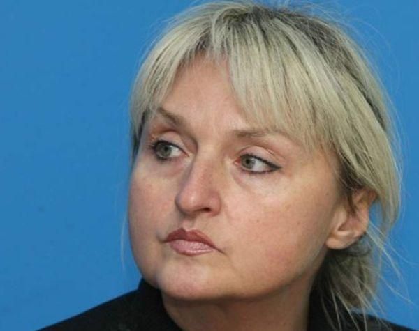 Дружина Луценка про суддю Вовка, здоров’я чоловіка та передачі Дружина Луценка про суддю Вовка, здоров’я чоловіка та передачі