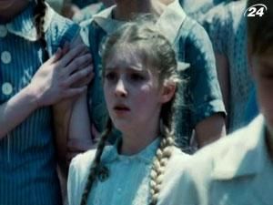 "Голодні ігри": за іграми на виживання в прямому ефірі слідкує увесь світ "Голодні ігри": за іграми на виживання в прямому ефірі слідкує увесь світ