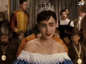 "Белоснежка": девушка решает отомстить коварной Королеве "Белоснежка": девушка решает отомстить коварной Королеве