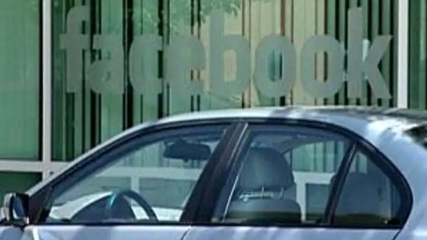 Facebook купила в IBM 750 патентів Facebook купила в IBM 750 патентів