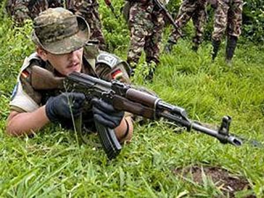 ЄС проводитиме військові операції в Сомалі ЄС проводитиме військові операції в Сомалі