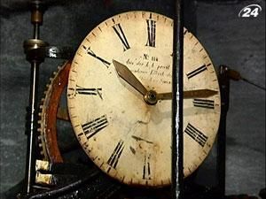 Сьогодні вночі Україна перейде на "літній" час Сьогодні вночі Україна перейде на "літній" час