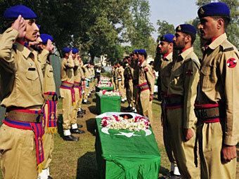 Американцам простили авиаудар по пакистанским военным Американцам простили авиаудар по пакистанским военным