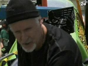 Джеймс Кемерон опустився на дно Маріанського жолоба Джеймс Кемерон опустився на дно Маріанського жолоба