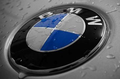 BMW отзывает более миллиона автомобилей класса "люкс" BMW отзывает более миллиона автомобилей класса "люкс"
