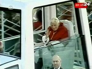 На Кубе Бенедикт XVI отслужил мессу под открытым небом