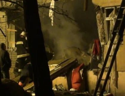 У Чернігові внаслідок вибуху в житловому будинку загинула людина