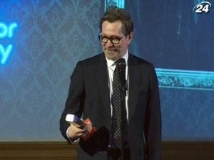 Фільм "Шпигун, вийди геть" тріумфував на премії Empire Awards Фільм "Шпигун, вийди геть" тріумфував на премії Empire Awards