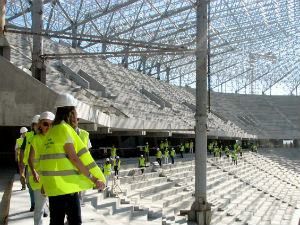 В Україні на об'єктах ЄВРО-2012 загинуло 14 робітників В Україні на об'єктах ЄВРО-2012 загинуло 14 робітників