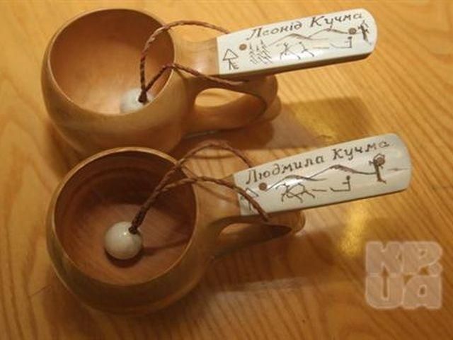 Українці побачать кращу колекцію сувенірів Музею подарунків президентів Українці побачать кращу колекцію сувенірів Музею подарунків президентів