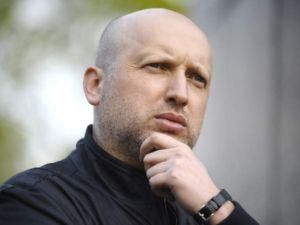 Турчинов: Желательно устранить нынешнюю власть мирным путем Турчинов: Желательно устранить нынешнюю власть мирным путем