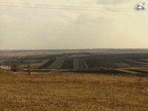 Агрохолдингам могут запретить арендовать более 50 тыс. га Агрохолдингам могут запретить арендовать более 50 тыс. га