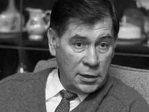 Екс-глава радянської розвідки застрелився із нагородного пістолета Екс-глава радянської розвідки застрелився із нагородного пістолета