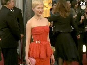 Червона доріжка встановлює свої тренди сезону весна/літо 2012 Червона доріжка встановлює свої тренди сезону весна/літо 2012