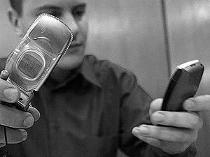 Британська влада хоче контролювати SMS громадян Британська влада хоче контролювати SMS громадян