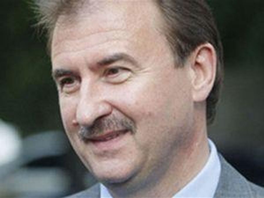 Попов озвучив ціни на проживання під час ЄВРО-2012 Попов озвучив ціни на проживання під час ЄВРО-2012