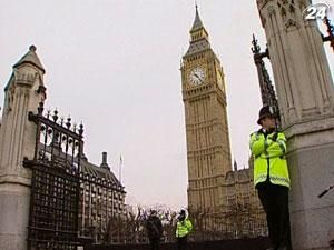 У Великобританії збираються слідкувати за інтернет-користувачами У Великобританії збираються слідкувати за інтернет-користувачами