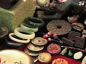 Китай стал мировым лидером по торговле предметами антиквариата Китай стал мировым лидером по торговле предметами антиквариата