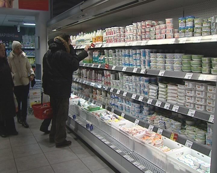 Закупочные цены на молоко у населения упали до 1 грн 70 коп. за литр