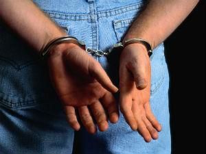 В Херсонской области мужчину подозревают в изнасиловании школьницыи В Херсонской области мужчину подозревают в изнасиловании школьницыи