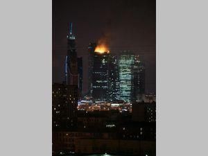 Пожару небоскреба в Москве присвоили повышенный номер сложности
